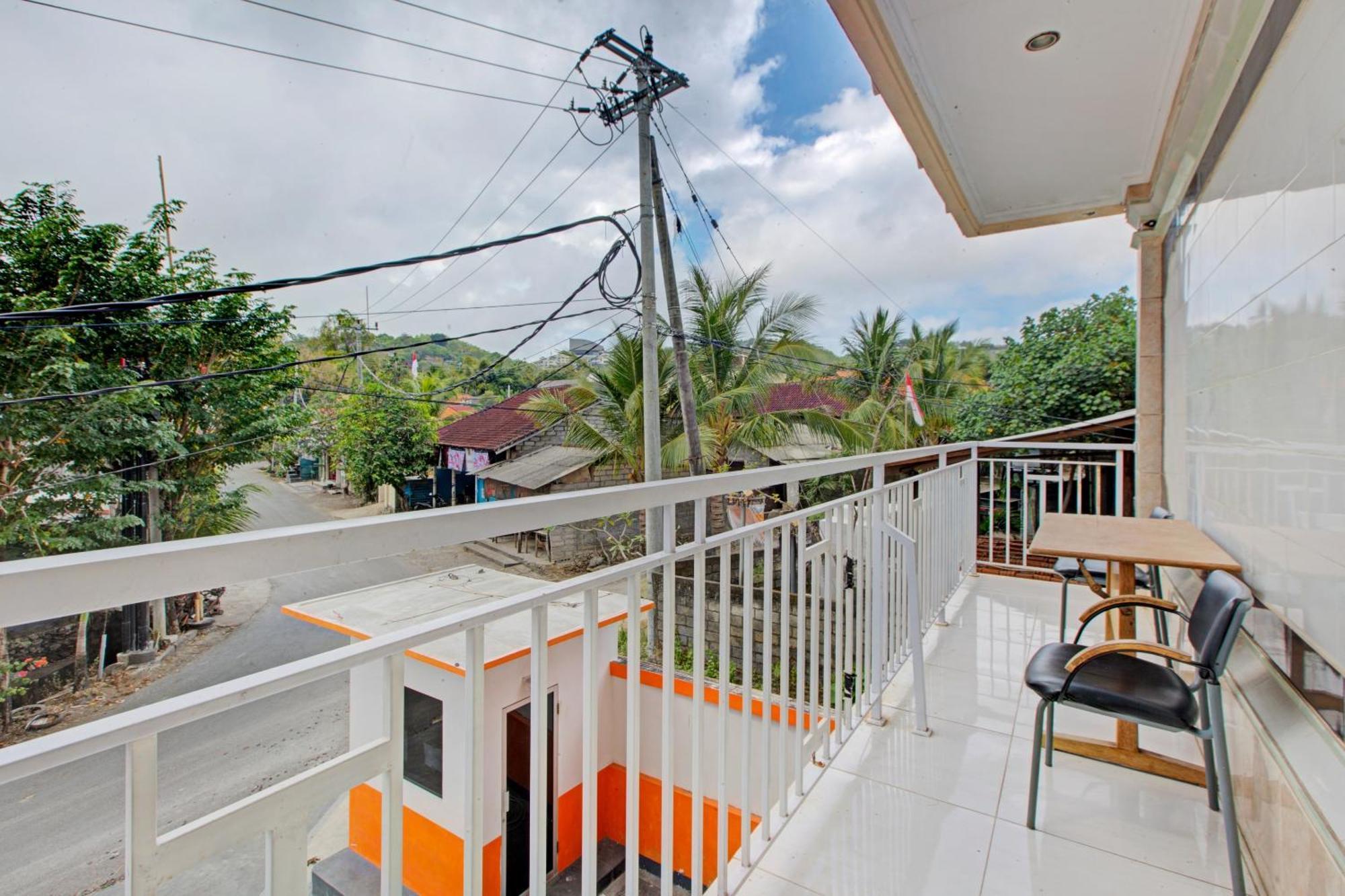 Oyo 2463 Bali Balangan Hotel Jimbaran Exterior foto